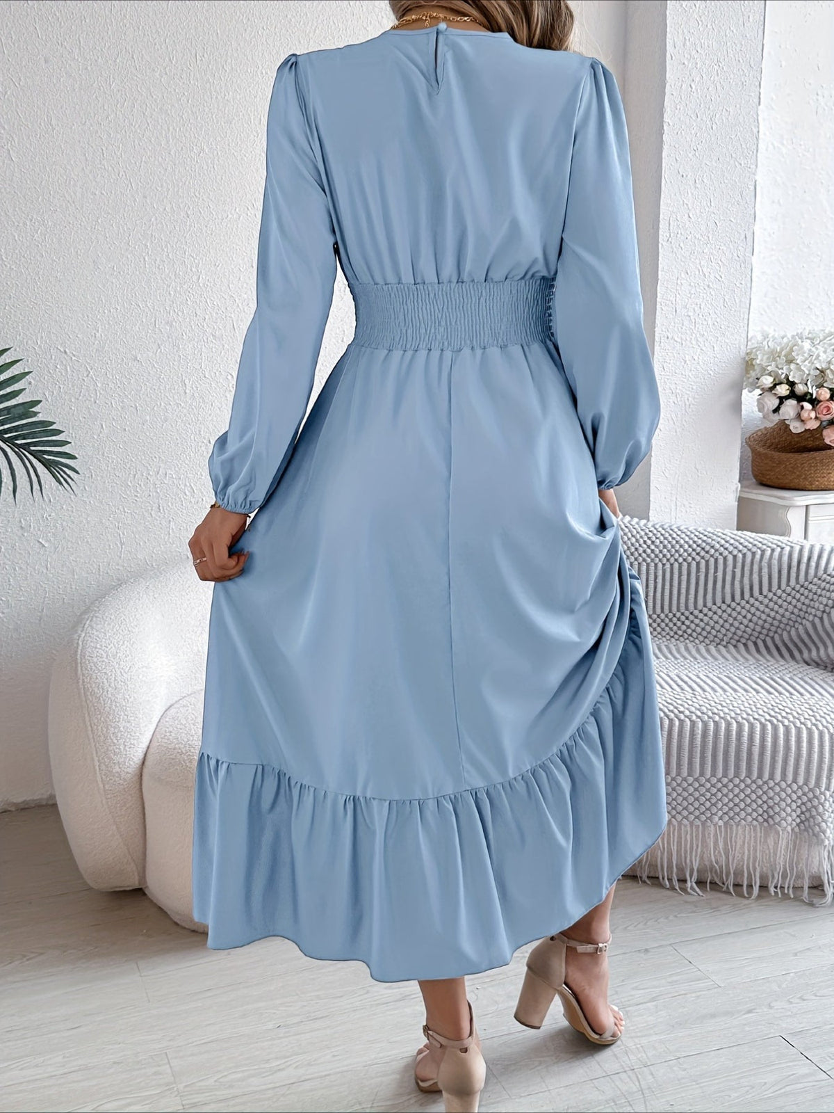 Elegant Long Sleeve Hem Round Neck Dress
