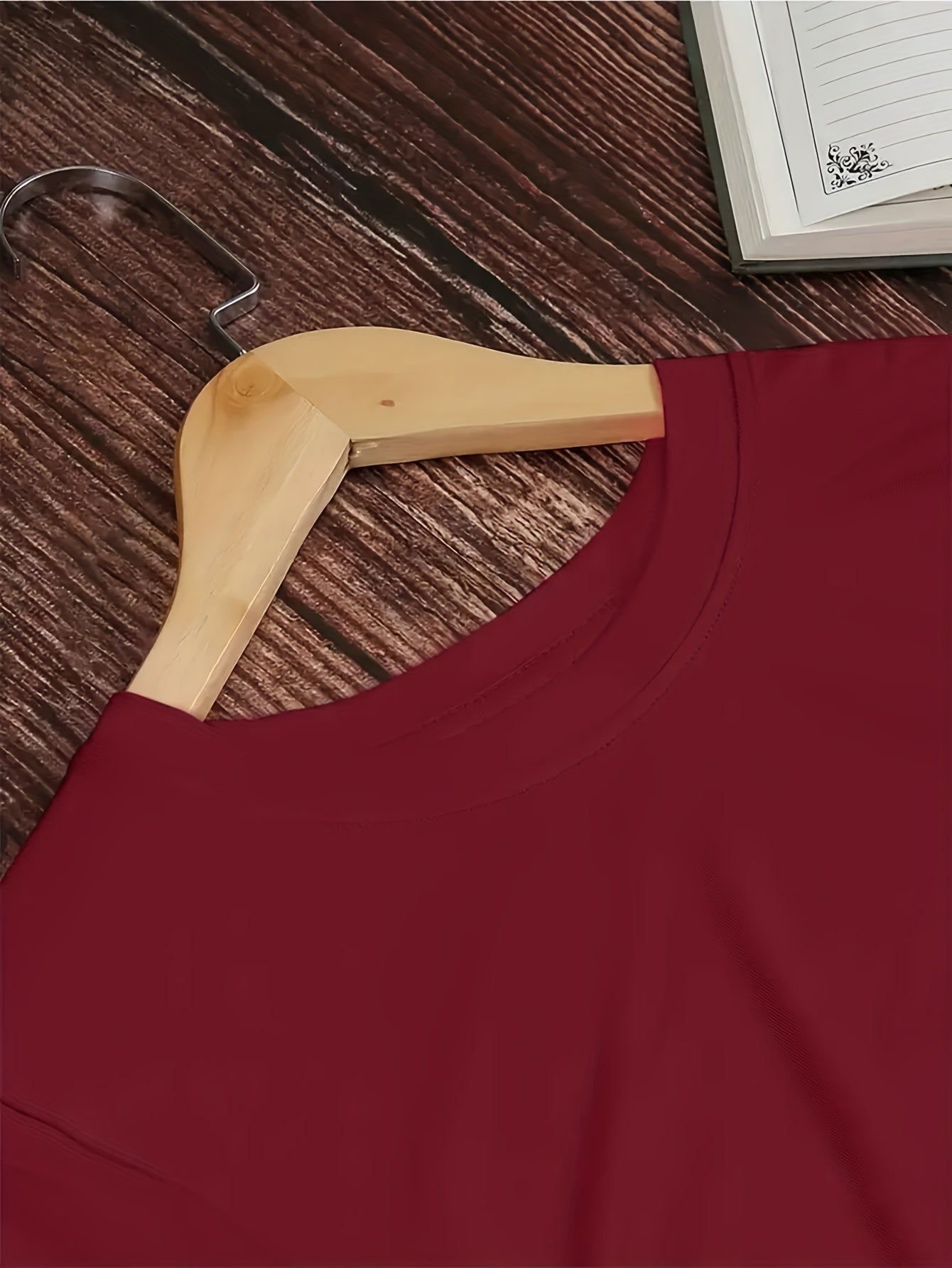 Comfortable And Relaxed Round Neck Short Sleeve Suitable T-Shirt