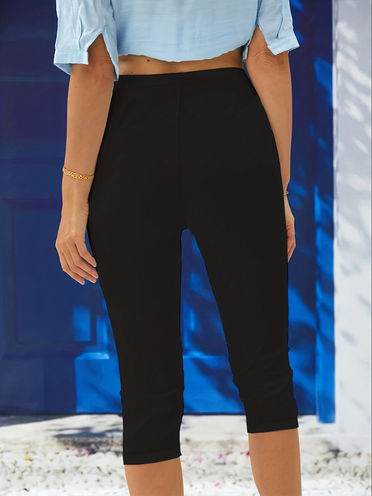 Solid Elastic Waist Medium Stretch Yoga Capri Leggings