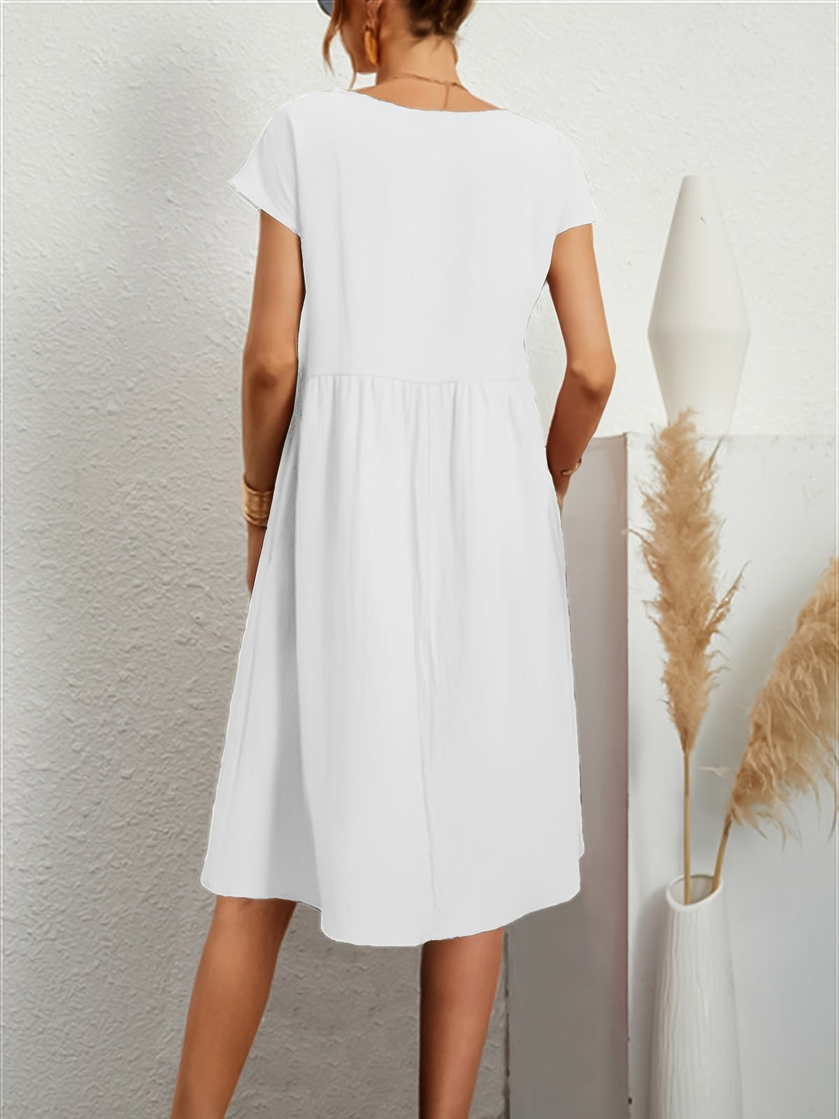 Solid Crew Neck Dress With Pocket, Casual Short Sleeve Midi Dress
