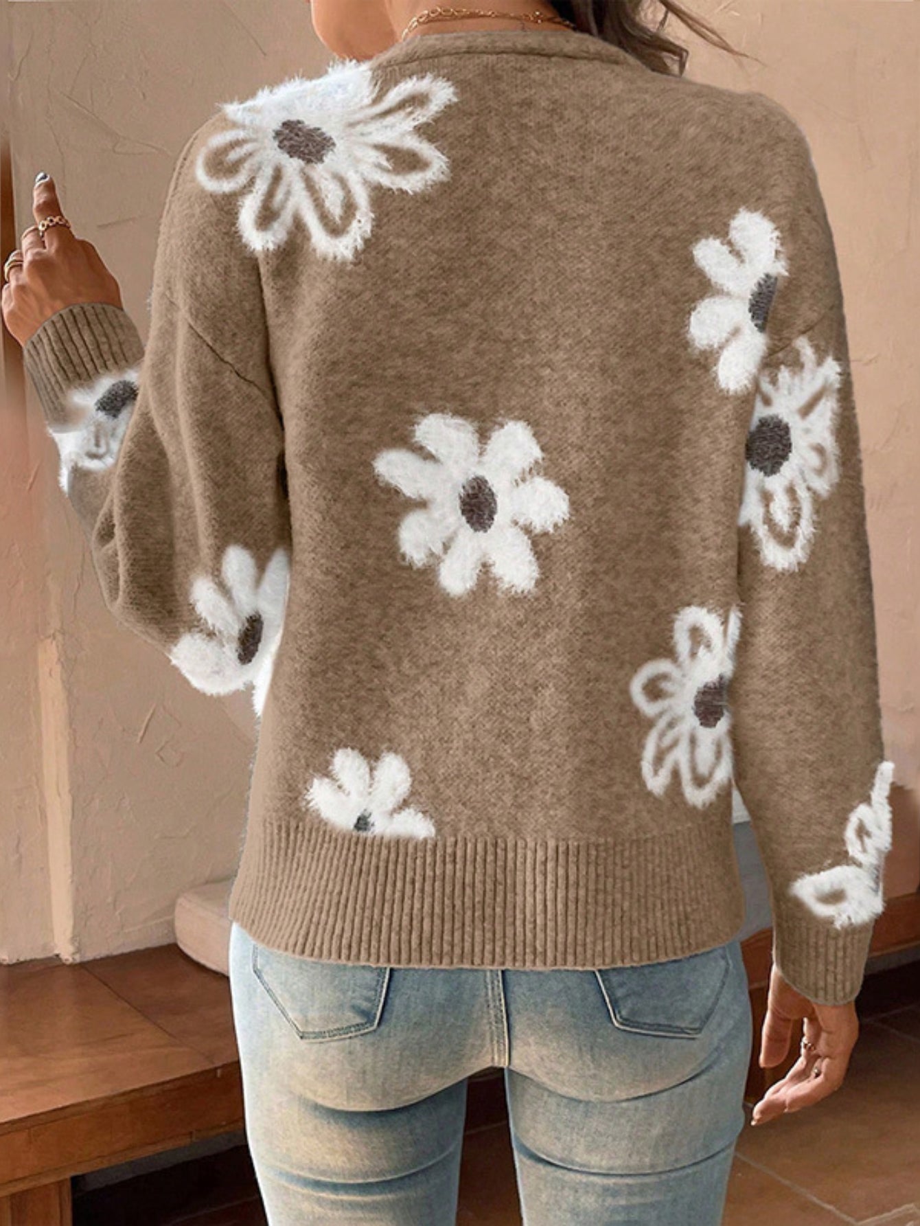 2024's Hottest Flower Pattern Cardigan Sweater - Trendy & Cozy Winter Wear