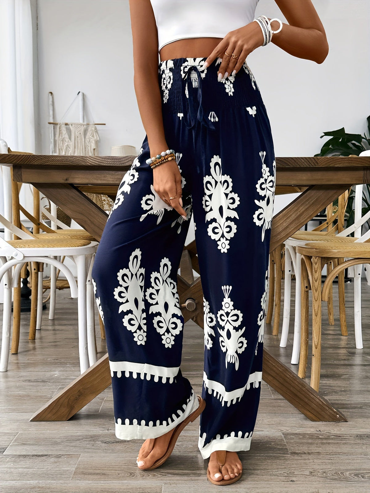 Elegant High-Waisted Chic Green Floral Print Wide-Leg Pants for Women