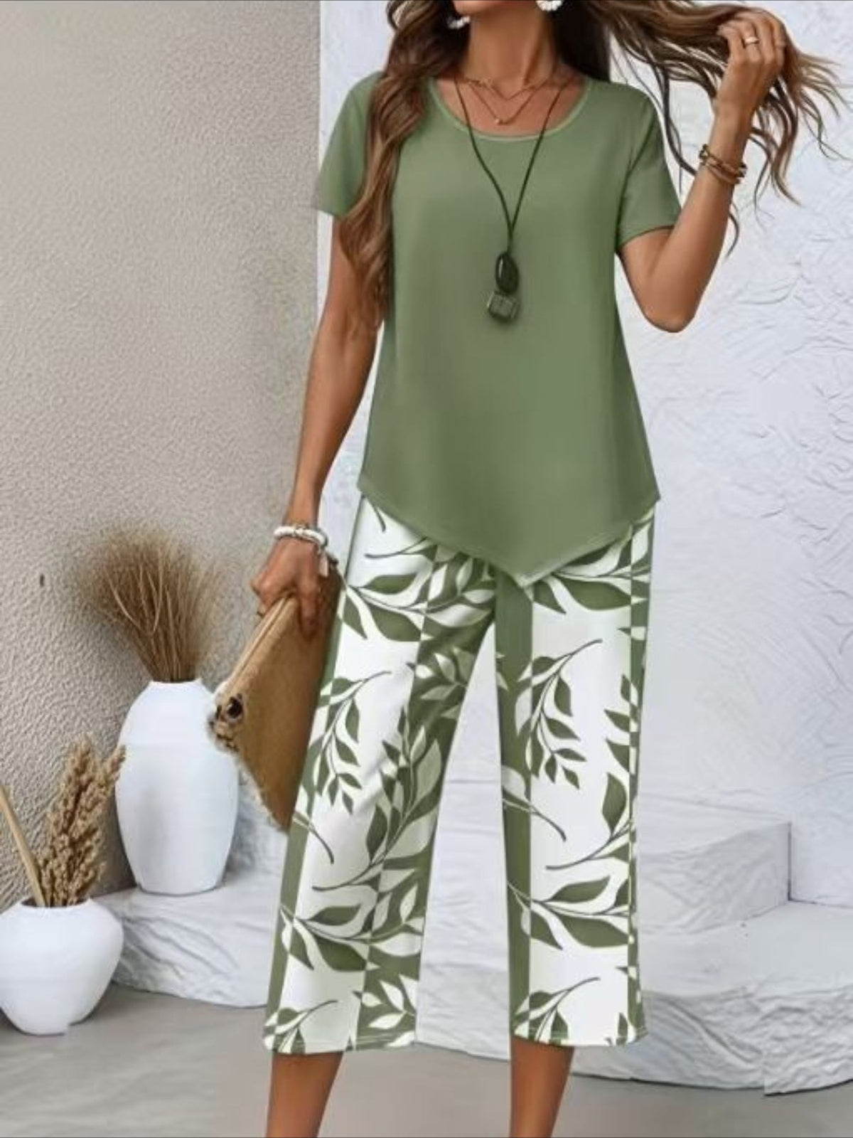 Solid Round Neck Short Sleeve Top With Floral Printing Pants Casual Two-Piece Set