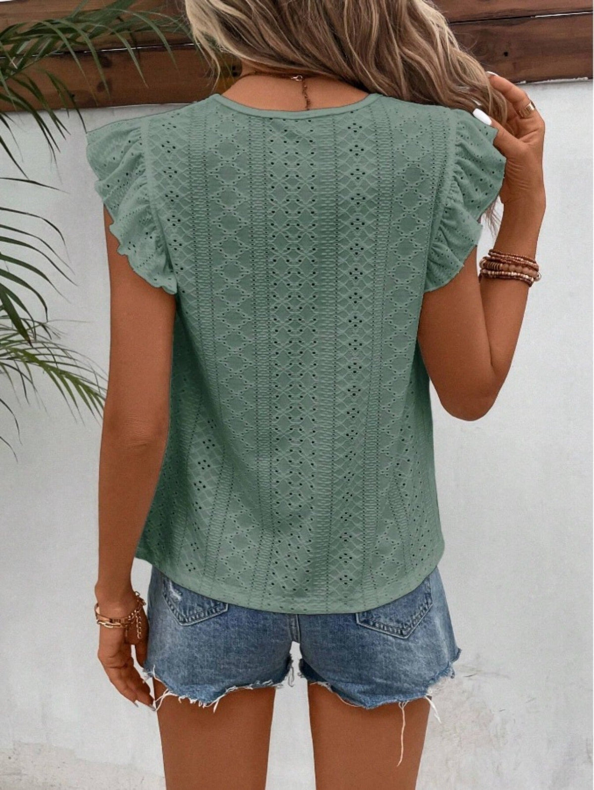 Solid Eyelet Ruffle Trim T-Shirt, Vintage Crew Neck T-Shirt